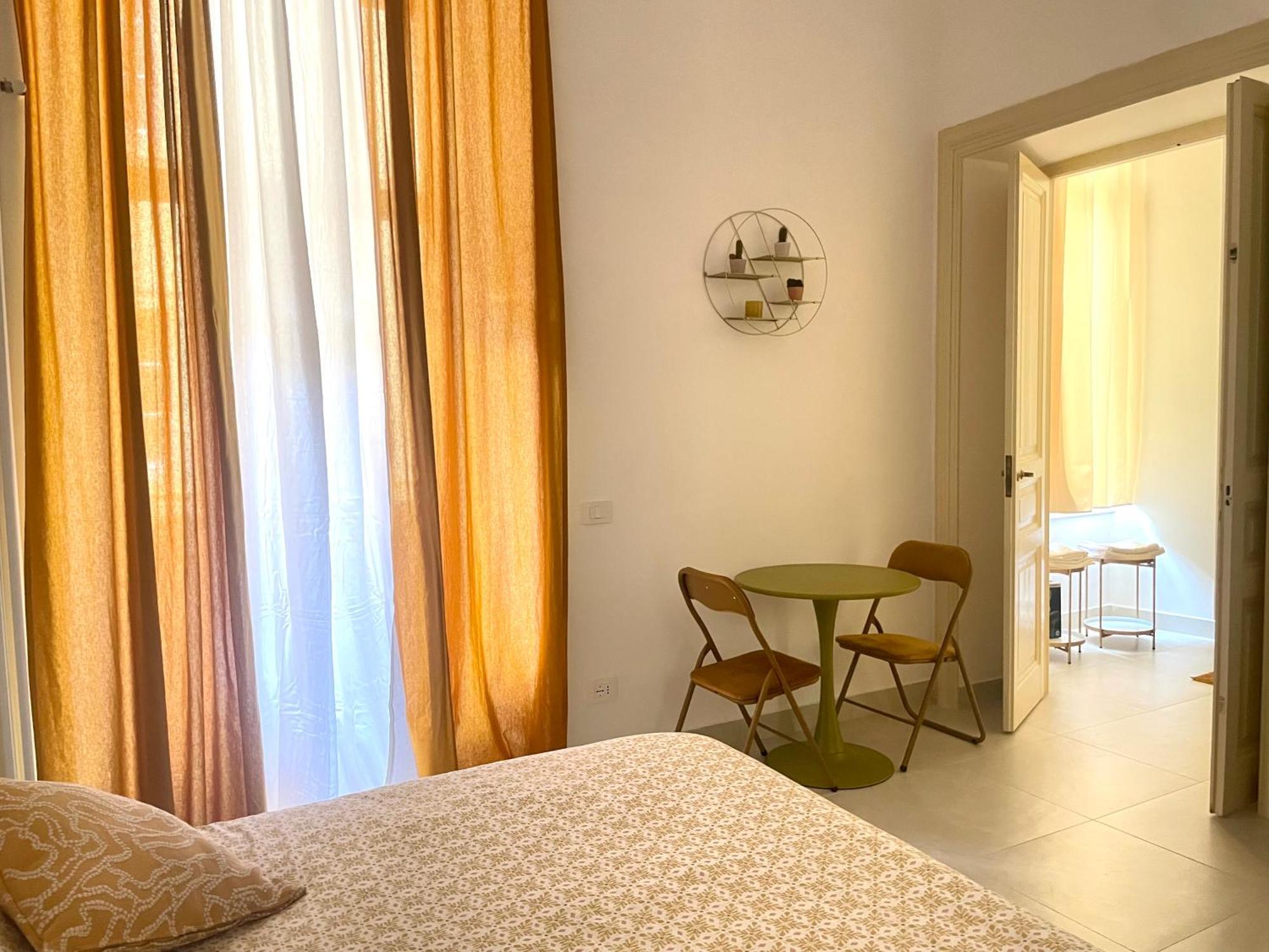 Bed & Breakfast Rch Roman Central House Экстерьер фото