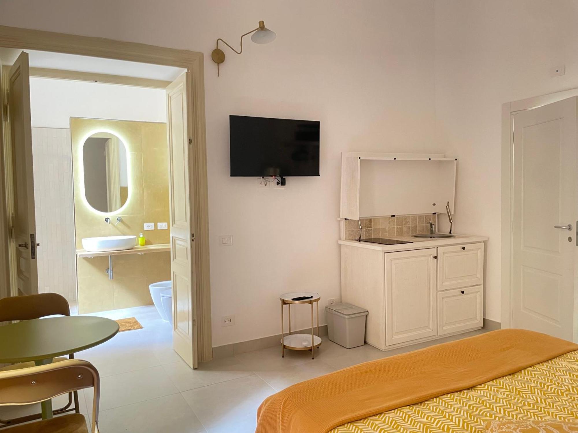 Bed & Breakfast Rch Roman Central House Экстерьер фото